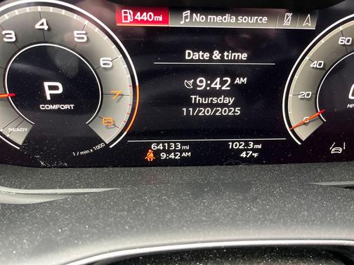 2023 Audi Q7 45 Premium