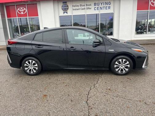 2021 Toyota Prius Prime LE