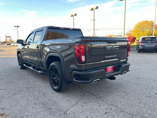 2023 GMC Sierra 1500 Elevation