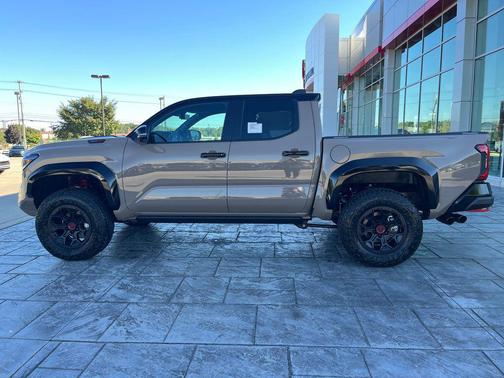 2025 Toyota Tacoma TRD Pro