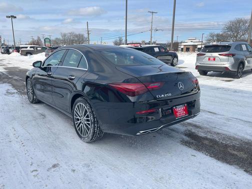 2025 Mercedes-Benz CLA 250 4MATIC