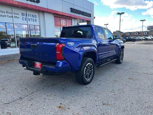 2025 Toyota Tacoma TRD Sport