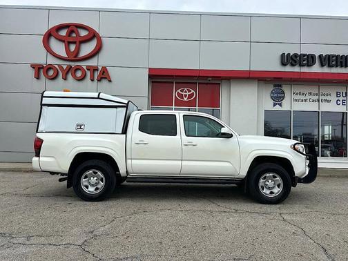 2021 Toyota Tacoma SR