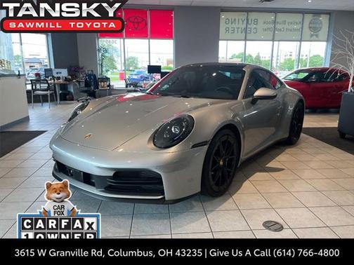 2025 Porsche 911 Carrera