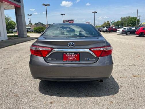 2017 Toyota Camry Hybrid XLE