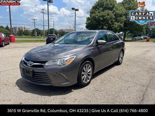 2017 Toyota Camry Hybrid XLE