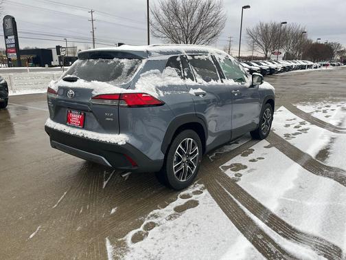 2026 Toyota Corolla Cross XLE