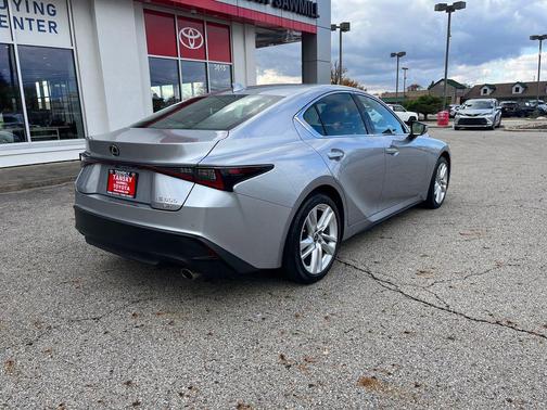 2022 Lexus IS 300 Base
