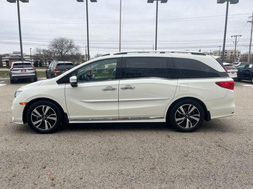 2019 Honda Odyssey Elite