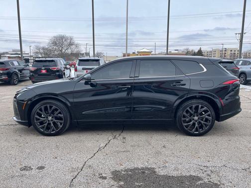 2025 Toyota Crown Signia Limited