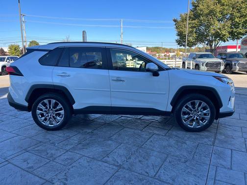 2025 Toyota RAV4 Limited