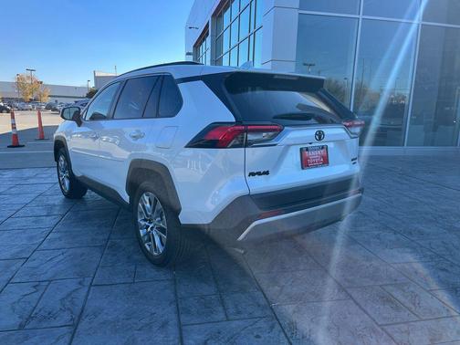 2025 Toyota RAV4 Limited