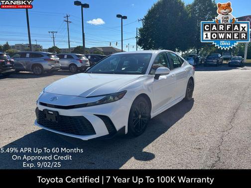 2025 Toyota Camry SE