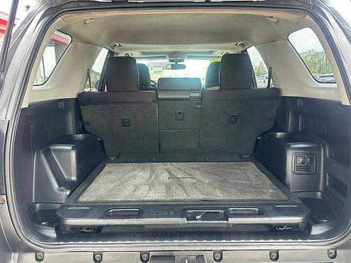 Magnetic Gray Metallic 2013 Toyota 4Runner Trail