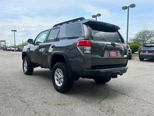 Magnetic Gray Metallic 2013 Toyota 4Runner Trail