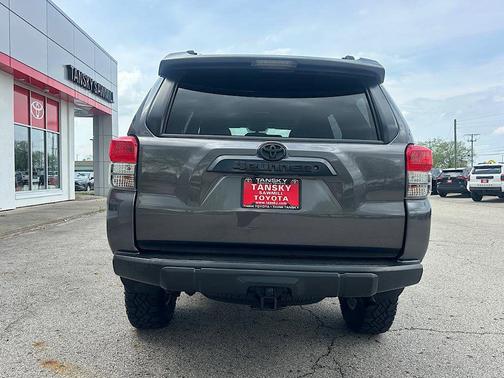 Magnetic Gray Metallic 2013 Toyota 4Runner Trail