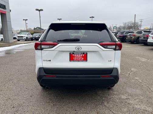 2023 Toyota RAV4 LE