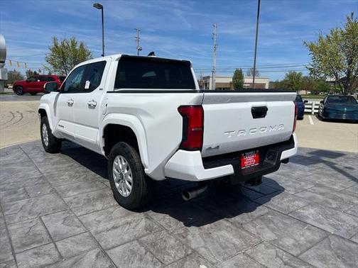2025 Toyota Tacoma SR5