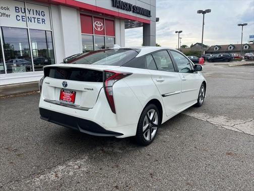 2017 Toyota Prius Four Touring
