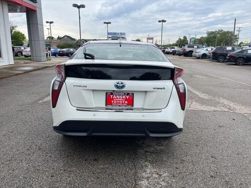 2017 Toyota Prius Four Touring
