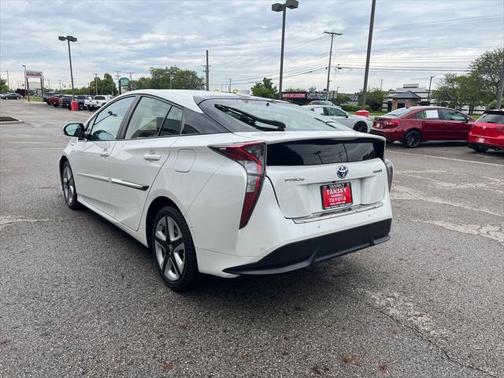2017 Toyota Prius Four Touring