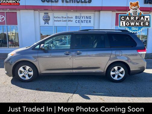 2013 Toyota Sienna LE