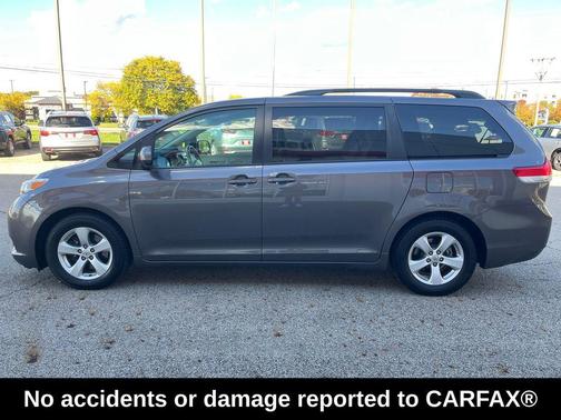 2013 Toyota Sienna LE