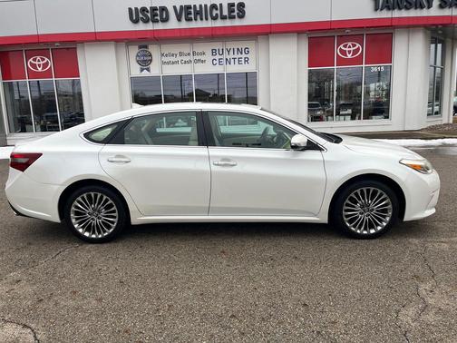 2017 Toyota Avalon Limited