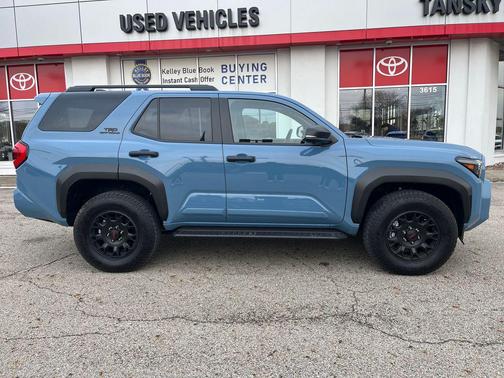 2025 Toyota 4Runner TRD Off Road Premium
