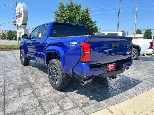 2025 Toyota Tacoma TRD Sport