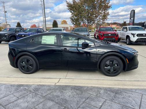 2026 Toyota Prius LE