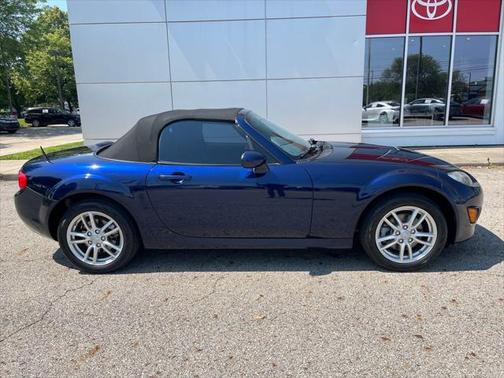 2011 Mazda MX-5 Miata Sport