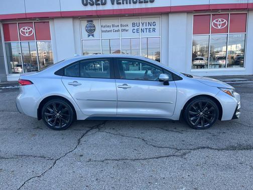 2023 Toyota Corolla SE