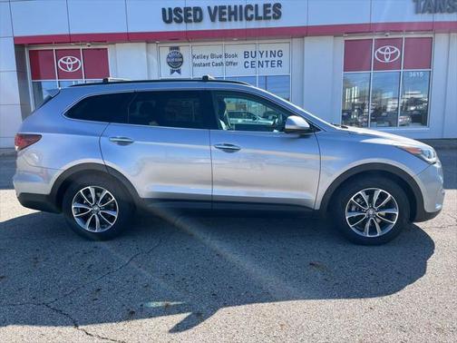2019 Hyundai Santa Fe XL SE