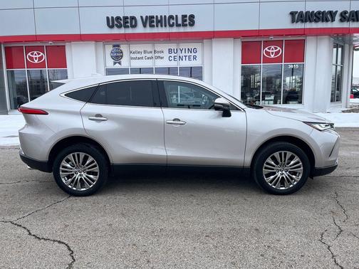 2023 Toyota Venza Limited