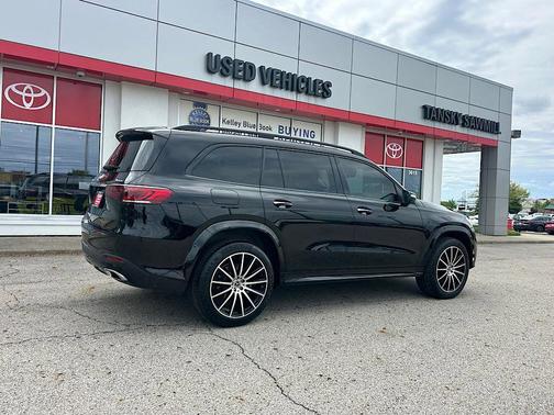 Black 2023 Mercedes-Benz GLS 450 4MATIC