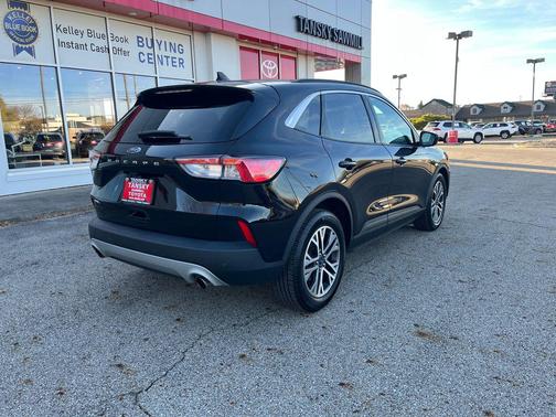 2021 Ford Escape SEL