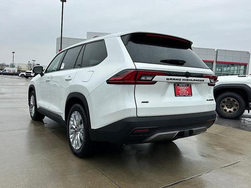 2026 Toyota Grand Highlander Platinum
