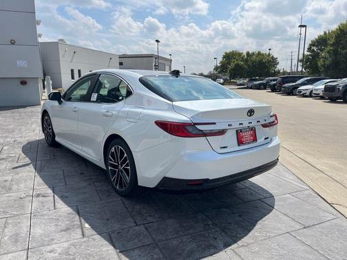 2025 Toyota Camry XLE