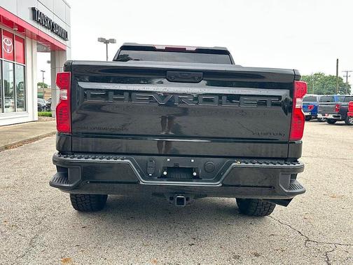 Black 2023 Chevrolet Silverado 1500 Custom