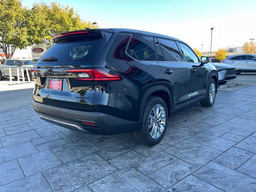 2026 Toyota Grand Highlander Platinum