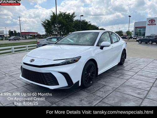 2025 Toyota Camry SE