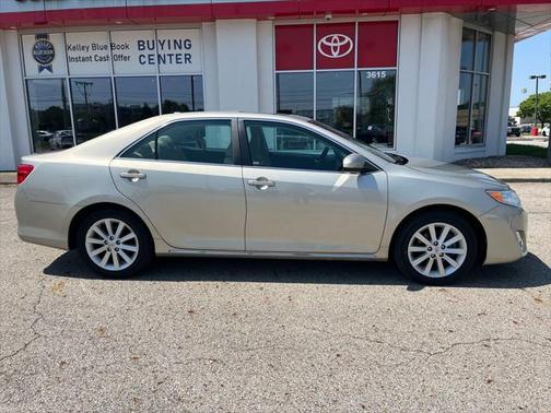 2014 Toyota Camry XLE