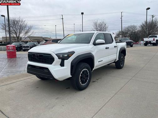 2025 Toyota Tacoma TRD Off-Road
