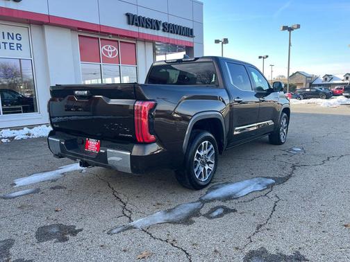 2025 Toyota Tundra Hybrid 1794 Edition