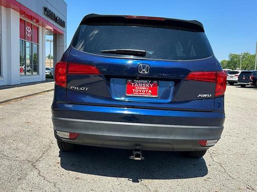 Steel Sapphire Metallic 2016 Honda Pilot LX