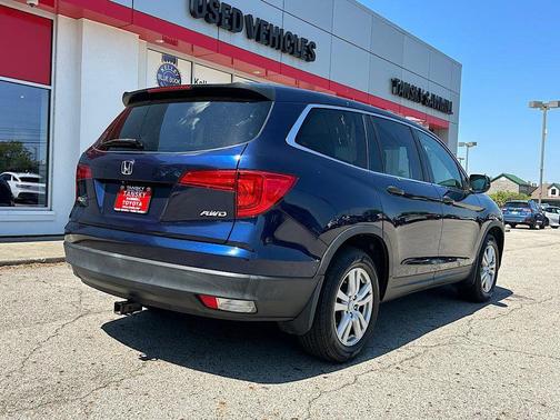 Steel Sapphire Metallic 2016 Honda Pilot LX