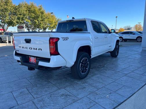 2025 Toyota Tacoma TRD Sport