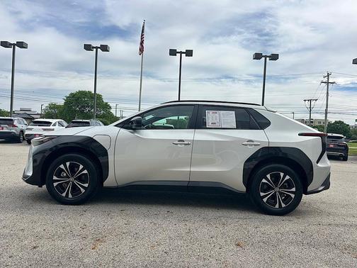 Elemental Silver Metallic 2024 Toyota bZ4X XLE