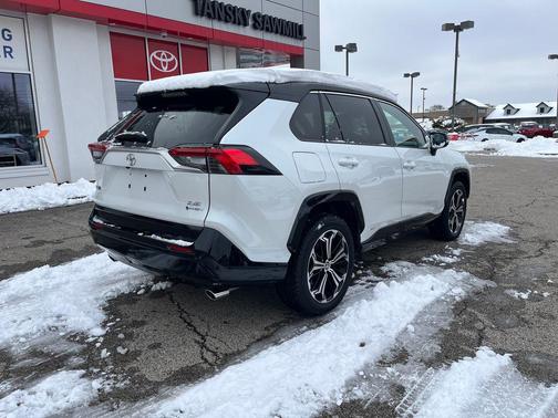 2025 Toyota RAV4 Hybrid SE
